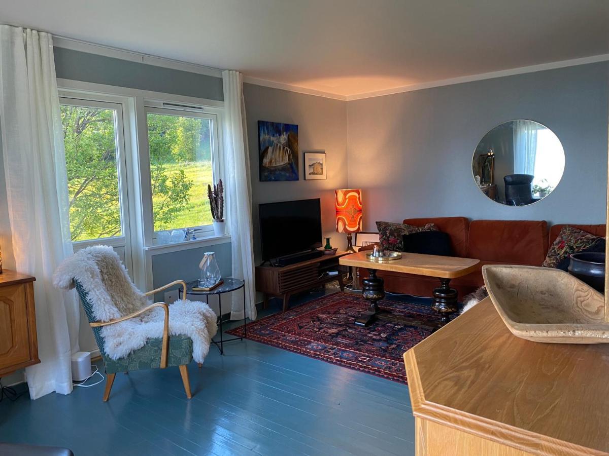 Unique And Charming Holiday Home With Fantastic Sea Views Tromsø Eksteriør billede